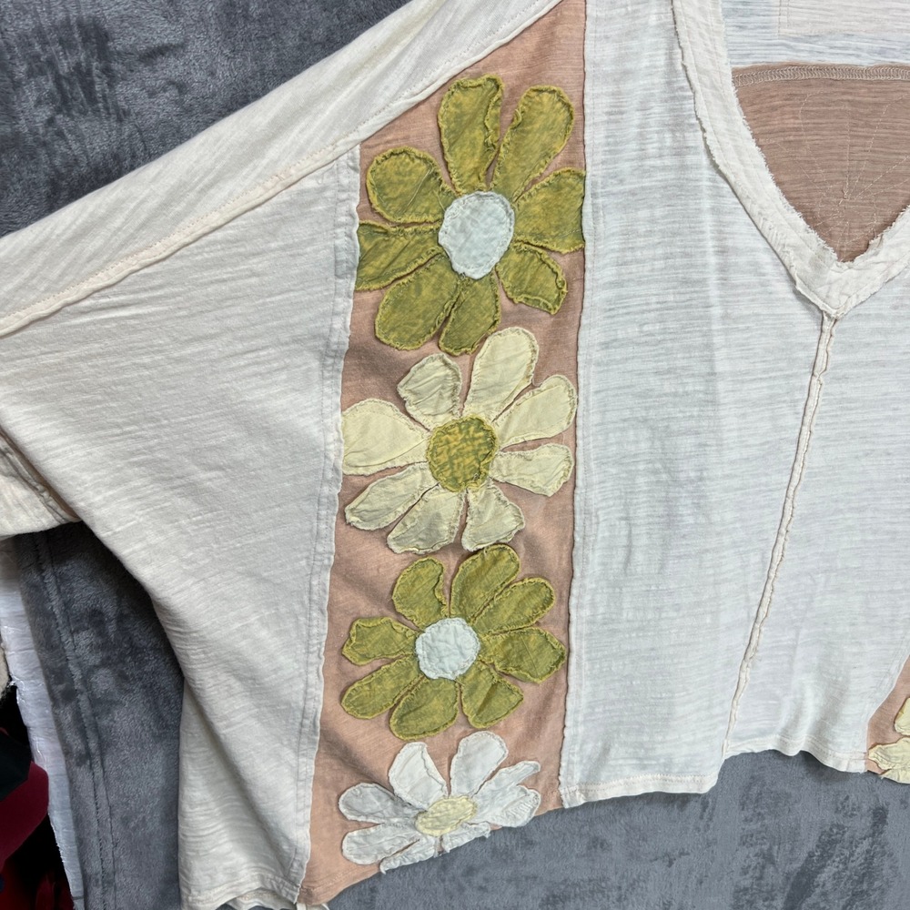 Oli & Hali Floral Applique Oversized Cotton Top Cream Peach Boho Small Hippie - Picture 8 of 13